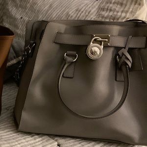 MK tote